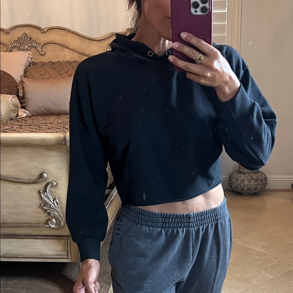 💕Active USA Black Cropped Hoodie Sweatshirt💕